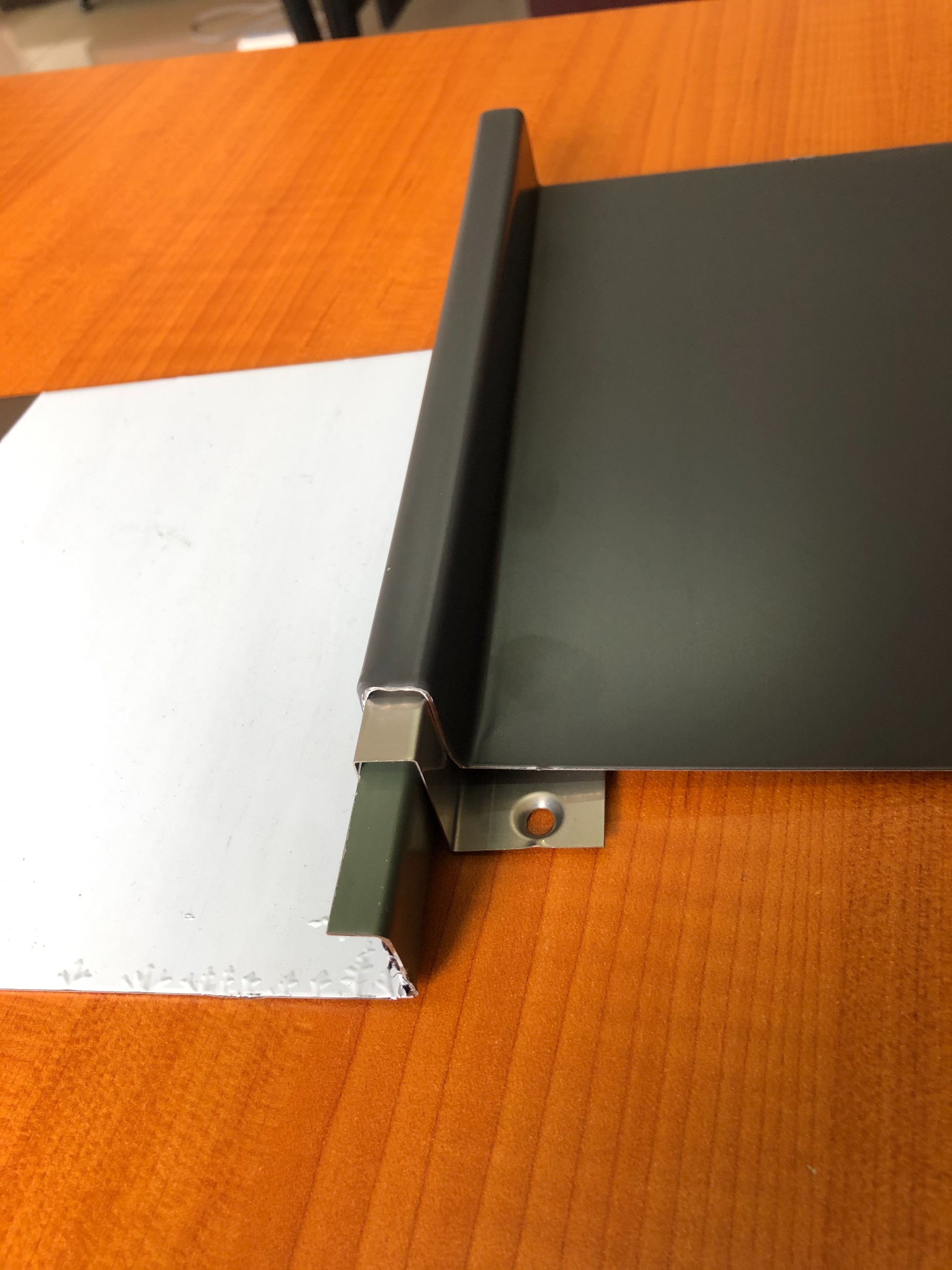 萌萧金属材料